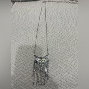 Elegant Silvertone  Necklace with Green Accent